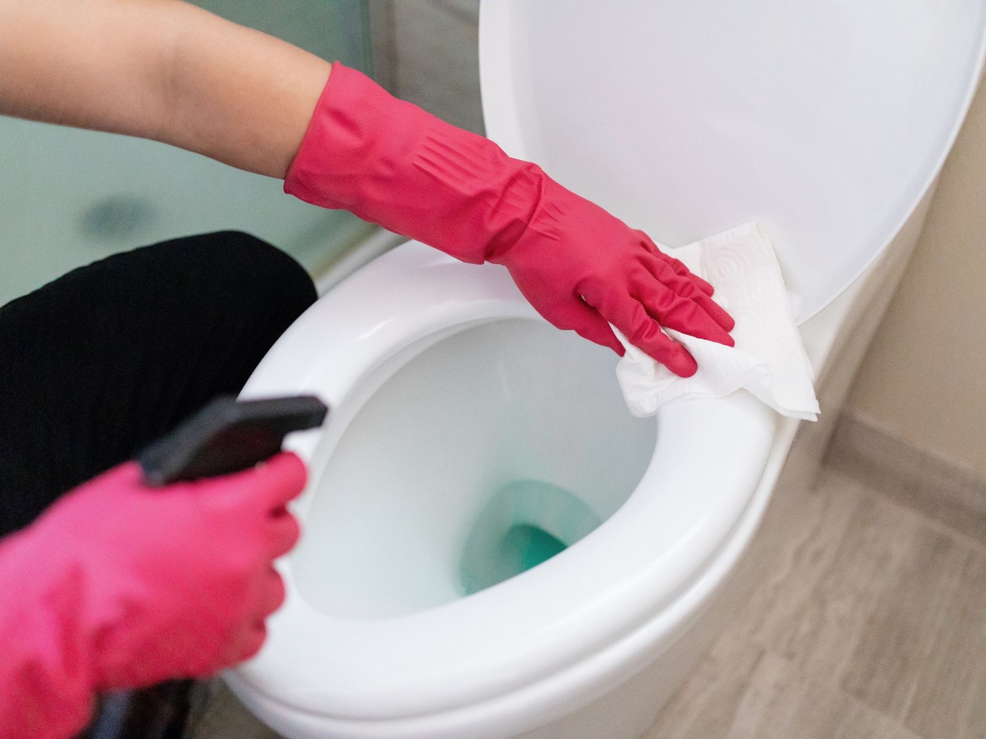 cách dọn nhà vệ sinh sạch